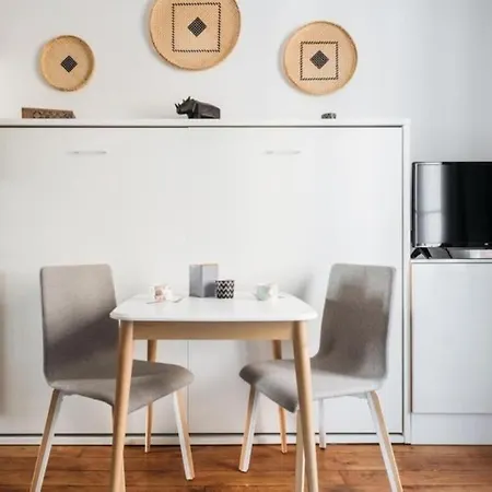 Apartment Jean Mace - Bancel *